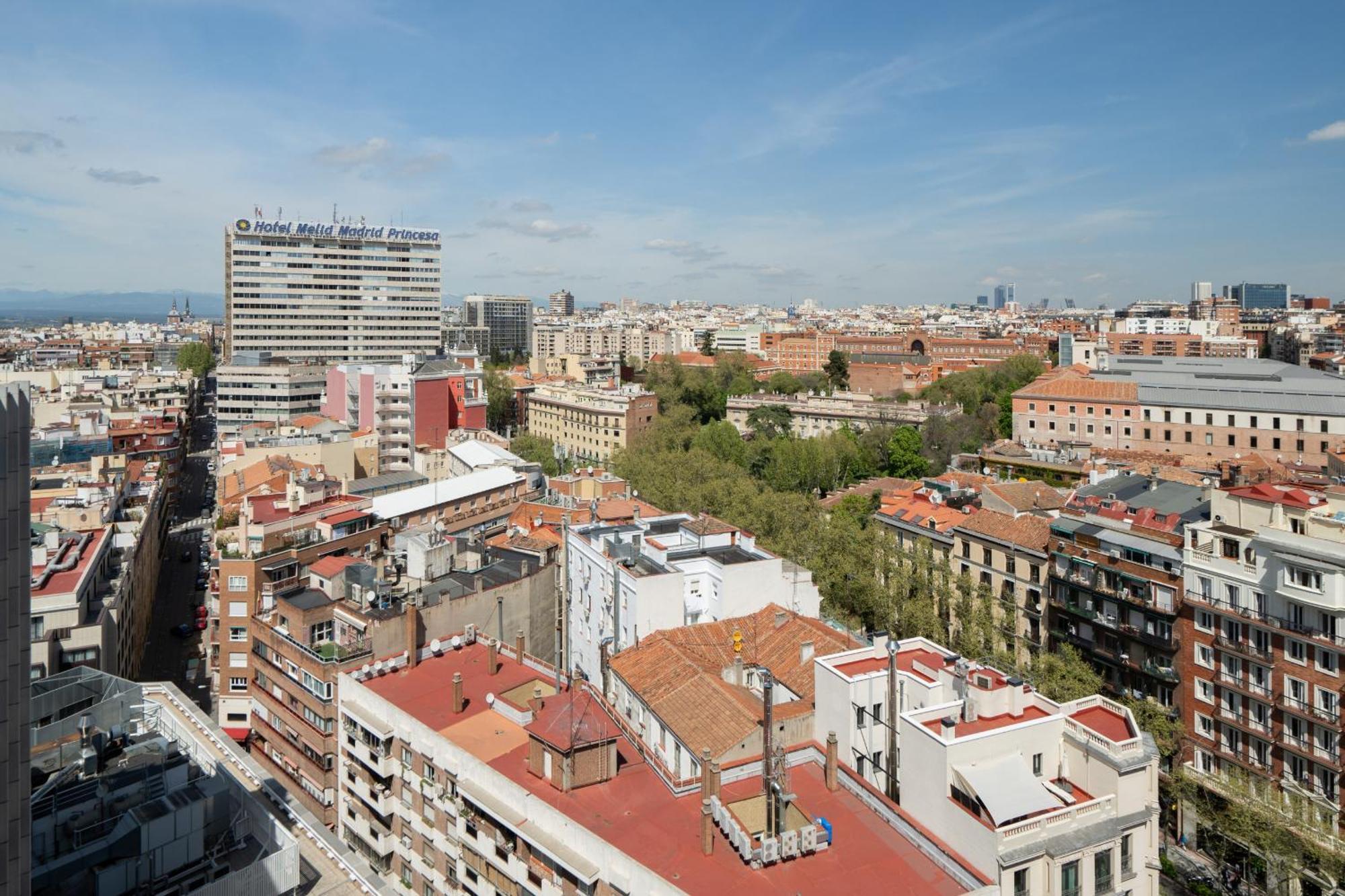 Apartamento En Plaza De Espana Madrid Extérieur photo